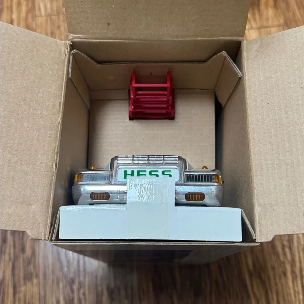 Vintage Hess 1994 Rescue Truck collectible new in box